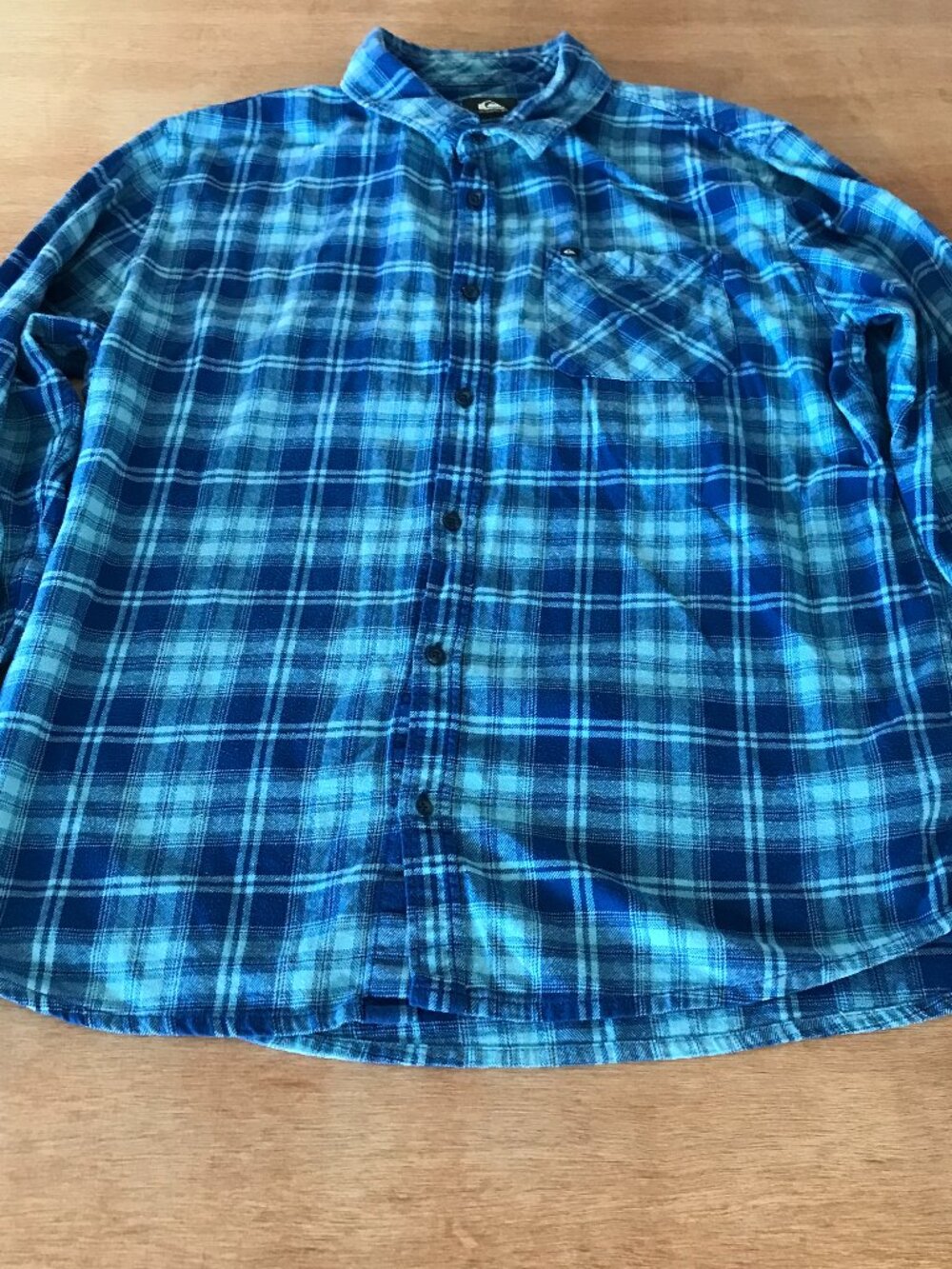 Quiksilver Regular Fit Shirt Men XL Blue Plaid Button Up Pocket Long Sleeve